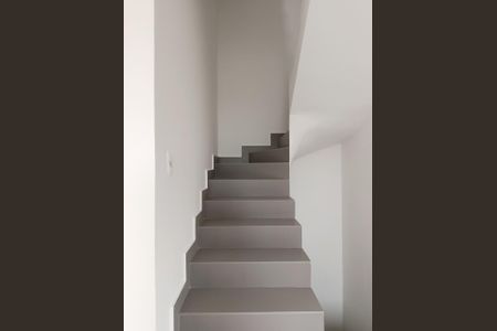 Casa à venda com 256m², 3 quartos e 3 vagasCorredor