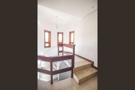 Casa à venda com 267m², 3 quartos e 2 vagasCorredor