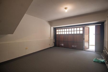 Casa à venda com 267m², 3 quartos e 2 vagasGaragem