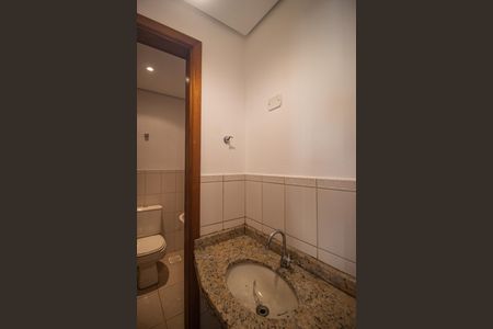 Casa à venda com 267m², 3 quartos e 2 vagasLavabo