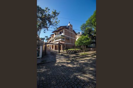 Casa à venda com 267m², 3 quartos e 2 vagasFachada