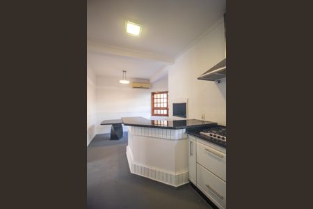 Casa à venda com 267m², 3 quartos e 2 vagasCozinha