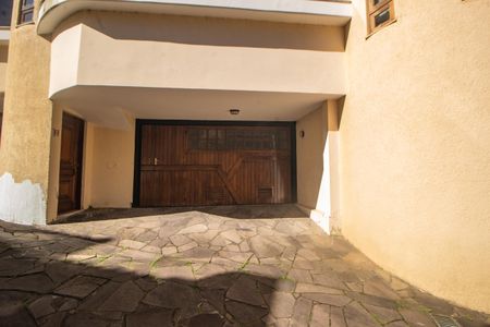 Casa à venda com 267m², 3 quartos e 2 vagasFachada