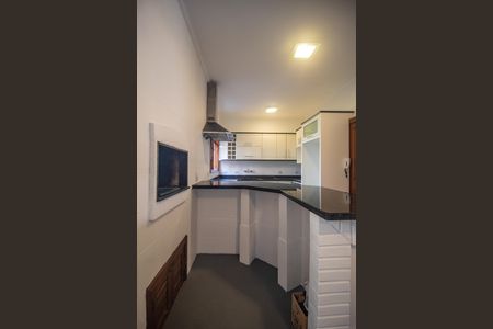 Casa à venda com 267m², 3 quartos e 2 vagasCozinha