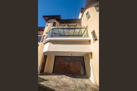 Casa à venda com 267m², 3 quartos e 2 vagasFachada