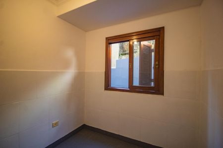 Casa à venda com 267m², 3 quartos e 2 vagasQuarto de Serviço