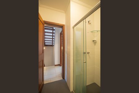 Casa à venda com 267m², 3 quartos e 2 vagasBanheiro 