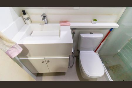 Apartamento à venda com 85m², 2 quartos e 1 vaga Apartamento à venda com 85m², 2 quartos e 1 vagaBanheiro Social