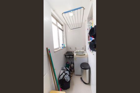 Apartamento à venda com 85m², 2 quartos e 1 vaga Apartamento à venda com 85m², 2 quartos e 1 vagaÁrea de Serviço