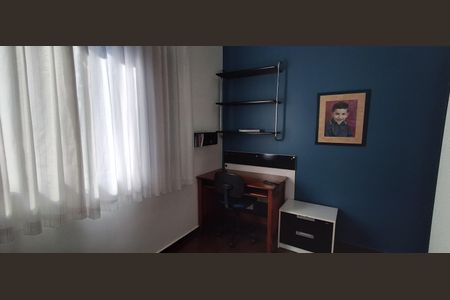 Casa à venda com 230m², 3 quartos e 4 vagas Casa à venda com 230m², 3 quartos e 4 vagasQuarto 2
