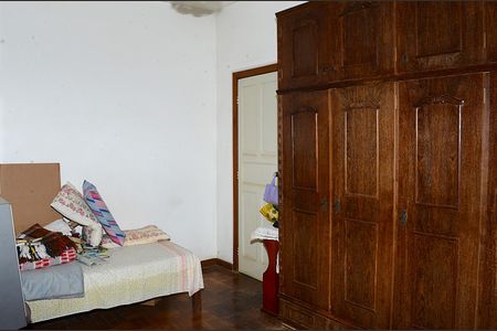 Casa à venda com 300m², 3 quartos e sem vagaQuarto 2