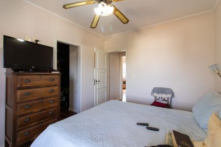 Casa para alugar com 390m², 5 quartos e 5 vagas Casa para alugar com 390m², 5 quartos e 5 vagasSuíte 3