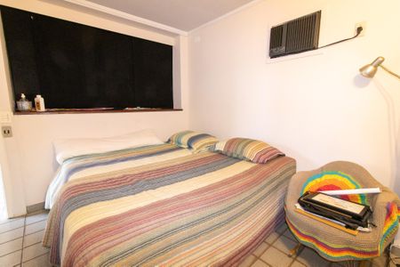 Casa para alugar com 390m², 5 quartos e 5 vagas Casa para alugar com 390m², 5 quartos e 5 vagasQuarto 2