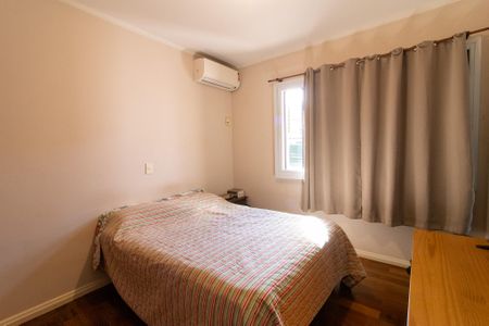 Casa para alugar com 390m², 5 quartos e 5 vagas Casa para alugar com 390m², 5 quartos e 5 vagasSuíte 2