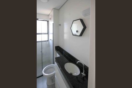 Apartamento à venda com 42m², 2 quartos e 1 vaga Apartamento à venda com 42m², 2 quartos e 1 vagaBanheiro