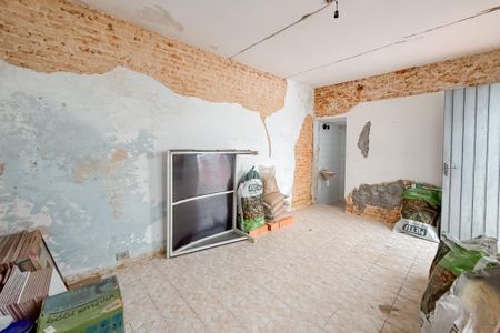 Apartamento à venda com 90m², 2 quartos e sem vaga Apartamento à venda com 90m², 2 quartos e sem vagaEdícula