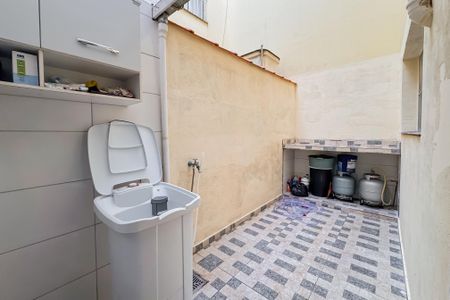 Apartamento à venda com 90m², 2 quartos e sem vaga Apartamento à venda com 90m², 2 quartos e sem vagaÁrea de Serviço