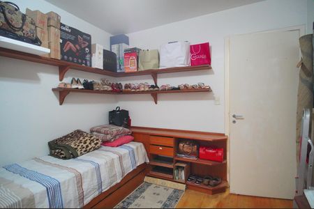 Apartamento à venda com 101m², 2 quartos e 1 vagaQuarto 2