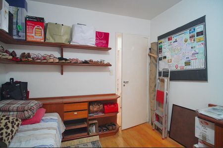 Apartamento à venda com 101m², 2 quartos e 1 vagaQuarto 2