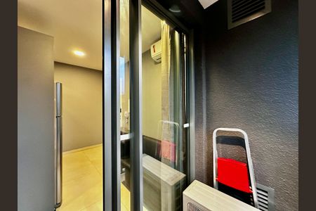 Studio à venda com 30m², 1 quarto e sem vaga Studio à venda com 30m², 1 quarto e sem vagaSacada
