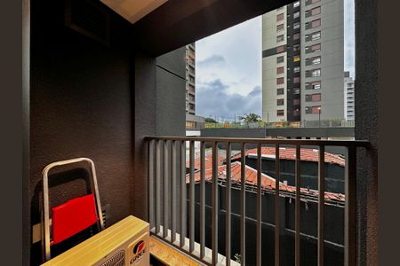 Studio à venda com 30m², 1 quarto e sem vaga Studio à venda com 30m², 1 quarto e sem vagaSacada