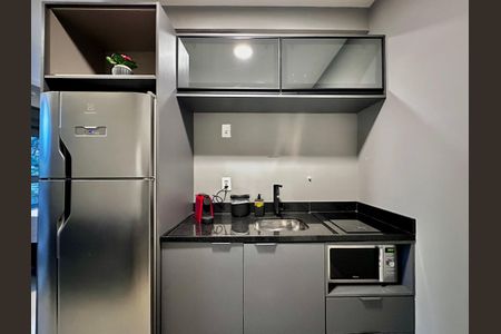 Studio à venda com 30m², 1 quarto e sem vaga Studio à venda com 30m², 1 quarto e sem vagaCozinha