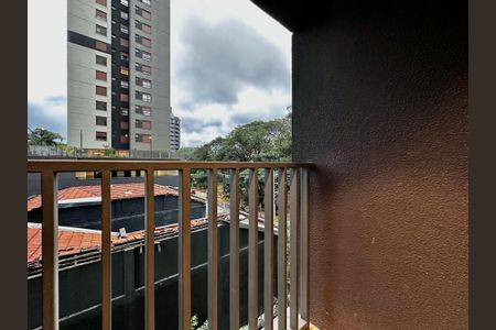 Studio à venda com 30m², 1 quarto e sem vaga Studio à venda com 30m², 1 quarto e sem vagaSacada