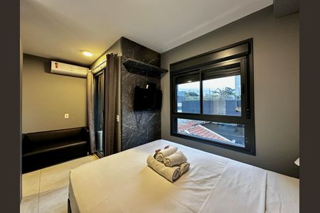 Studio à venda com 30m², 1 quarto e sem vaga Studio à venda com 30m², 1 quarto e sem vagaQuarto