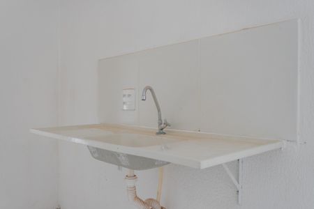 Apartamento à venda com 42m², 2 quartos e sem vaga Apartamento à venda com 42m², 2 quartos e sem vagaCozinha e Área de Serviço