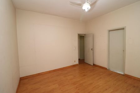 Apartamento à venda com 90m², 3 quartos e 1 vagaSuíte