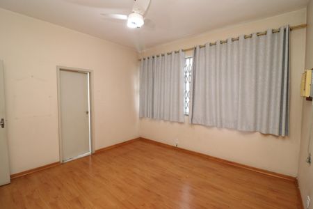 Apartamento à venda com 90m², 3 quartos e 1 vagaSuíte