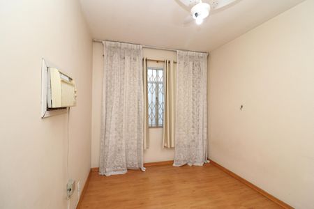 Apartamento à venda com 90m², 3 quartos e 1 vagaQuarto