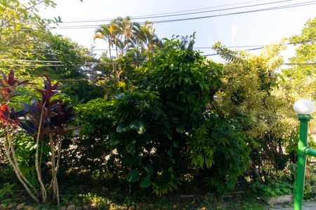 Casa de condomínio à venda com 1100m², 4 quartos e 4 vagas Casa de condomínio à venda com 1100m², 4 quartos e 4 vagasVista da Suíte 3