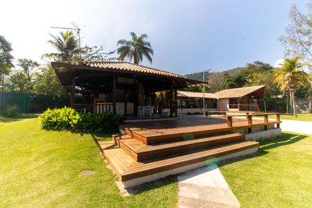 Casa de condomínio à venda com 1100m², 4 quartos e 4 vagas Casa de condomínio à venda com 1100m², 4 quartos e 4 vagasÁrea comum