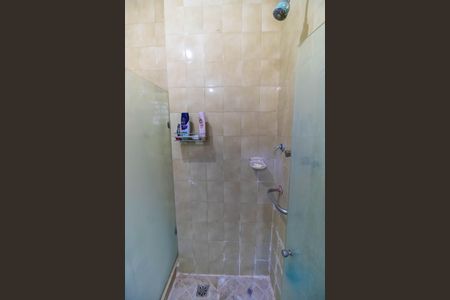 Casa de condomínio à venda com 1100m², 4 quartos e 4 vagas Casa de condomínio à venda com 1100m², 4 quartos e 4 vagasBanheiro da Suíte 4