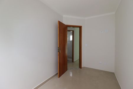 Apartamento à venda com 100m², 2 quartos e 2 vagasQuarto