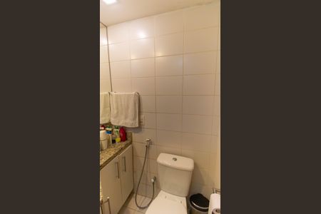 Apartamento à venda com 80m², 3 quartos e 1 vagaBanheiro Social