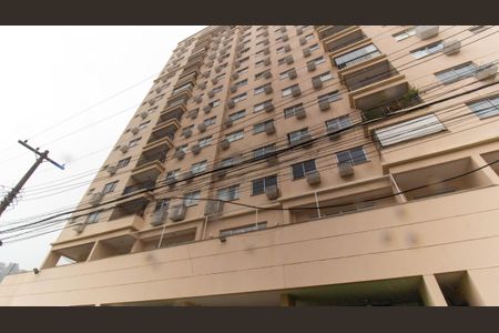 Apartamento à venda com 80m², 3 quartos e 1 vagaFachada