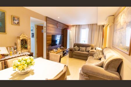 Apartamento à venda com 80m², 3 quartos e 1 vagaSala