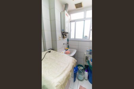 Apartamento à venda com 80m², 3 quartos e 1 vagaÁrea de Serviço