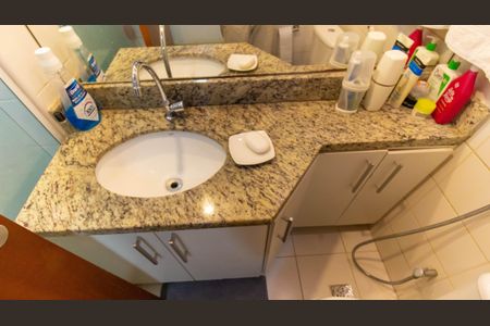 Apartamento à venda com 80m², 3 quartos e 1 vagaBanheiro Social