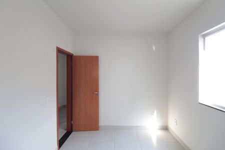 Casa à venda com 120m², 3 quartos e 2 vagasQuarto 2