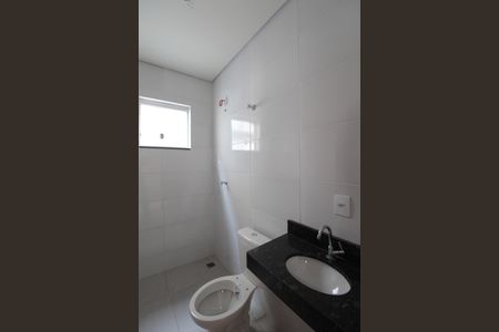 Casa à venda com 120m², 3 quartos e 2 vagasBanheiro Social