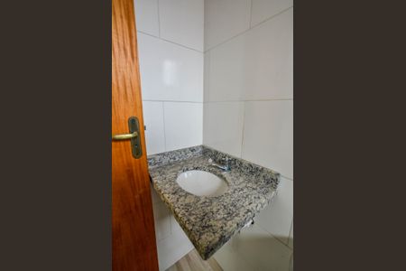 Apartamento à venda com 100m², 2 quartos e 2 vagas Apartamento à venda com 100m², 2 quartos e 2 vagasBanheiro de serviço