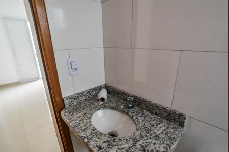Apartamento à venda com 100m², 2 quartos e 2 vagas Apartamento à venda com 100m², 2 quartos e 2 vagasBanheiro da Suíte