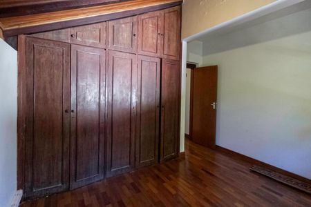 Casa para alugar com 3000m², 6 quartos e 10 vagas Casa para alugar com 3000m², 6 quartos e 10 vagasQuarto 2