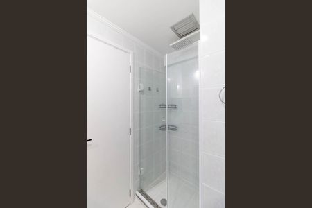Apartamento à venda com 58m², 3 quartos e 1 vaga Apartamento à venda com 58m², 3 quartos e 1 vagaBanheiro