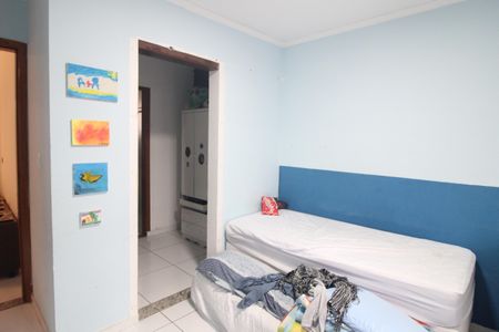 Casa à venda com 200m², 3 quartos e 3 vagasSuíte 1