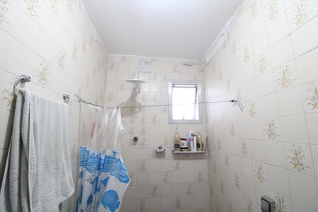 Casa à venda com 200m², 3 quartos e 3 vagasBanheiro da Suíte 2