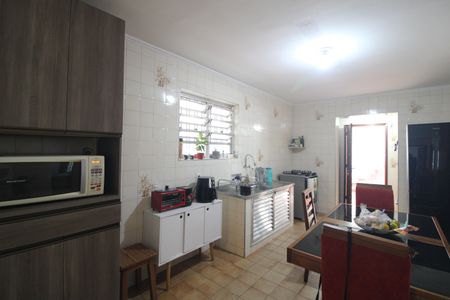 Casa à venda com 200m², 3 quartos e 3 vagasCozinha